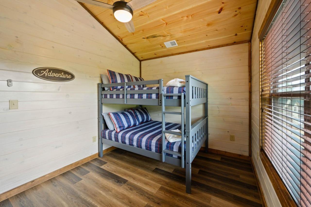 Osprey Nest Cottage Modern New Cabin Pigeon Forge Εξωτερικό φωτογραφία
