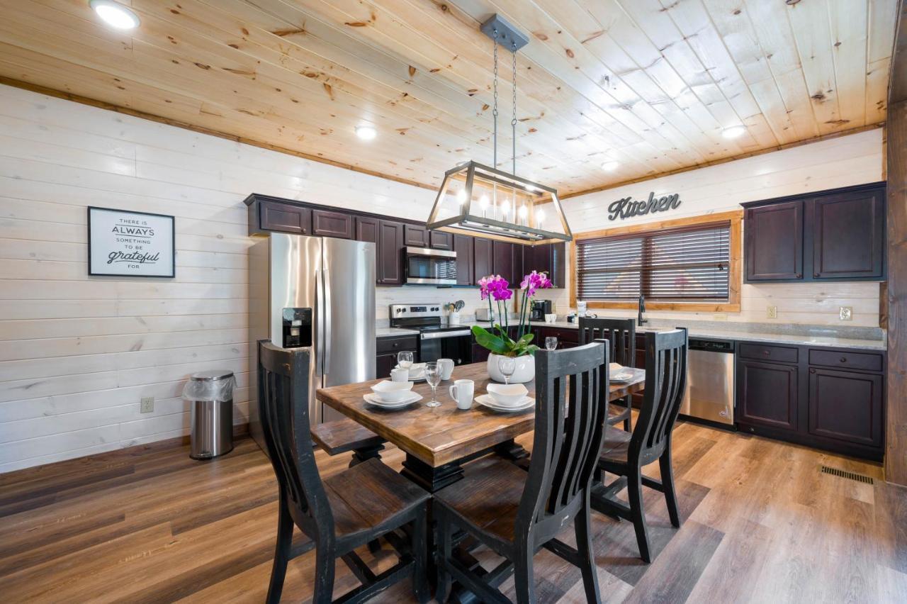 Osprey Nest Cottage Modern New Cabin Pigeon Forge Εξωτερικό φωτογραφία